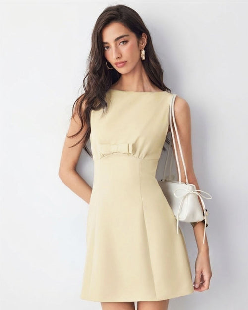 Bow Detail Fitted Mini Dress in Cream