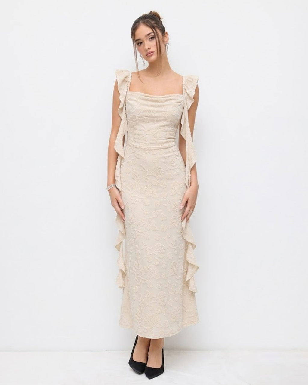 Floral Ruched Side Tie Ruffle Maxi Dress in Off White